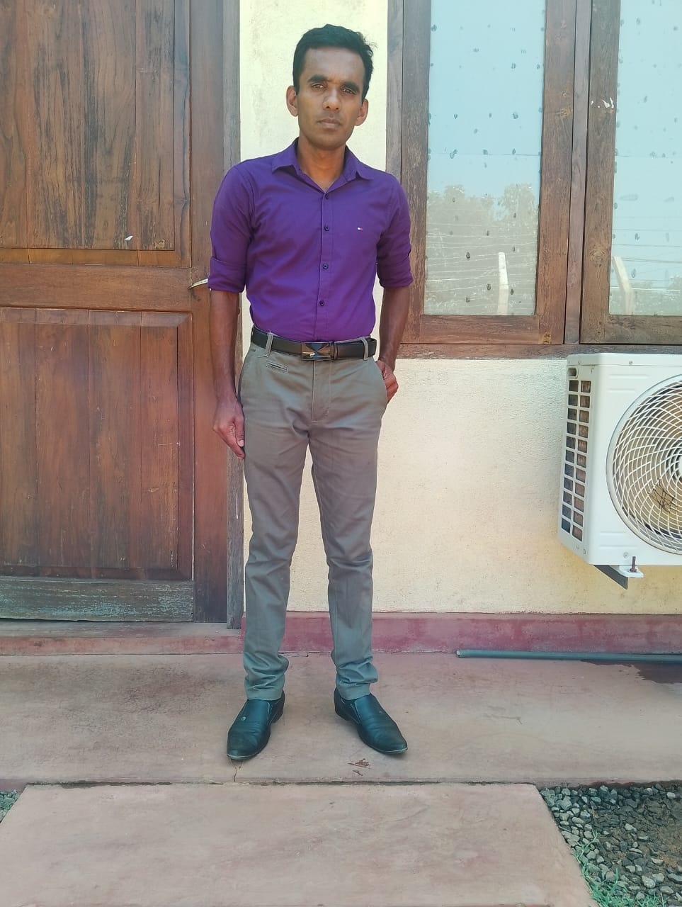 Profile photo of nuwan