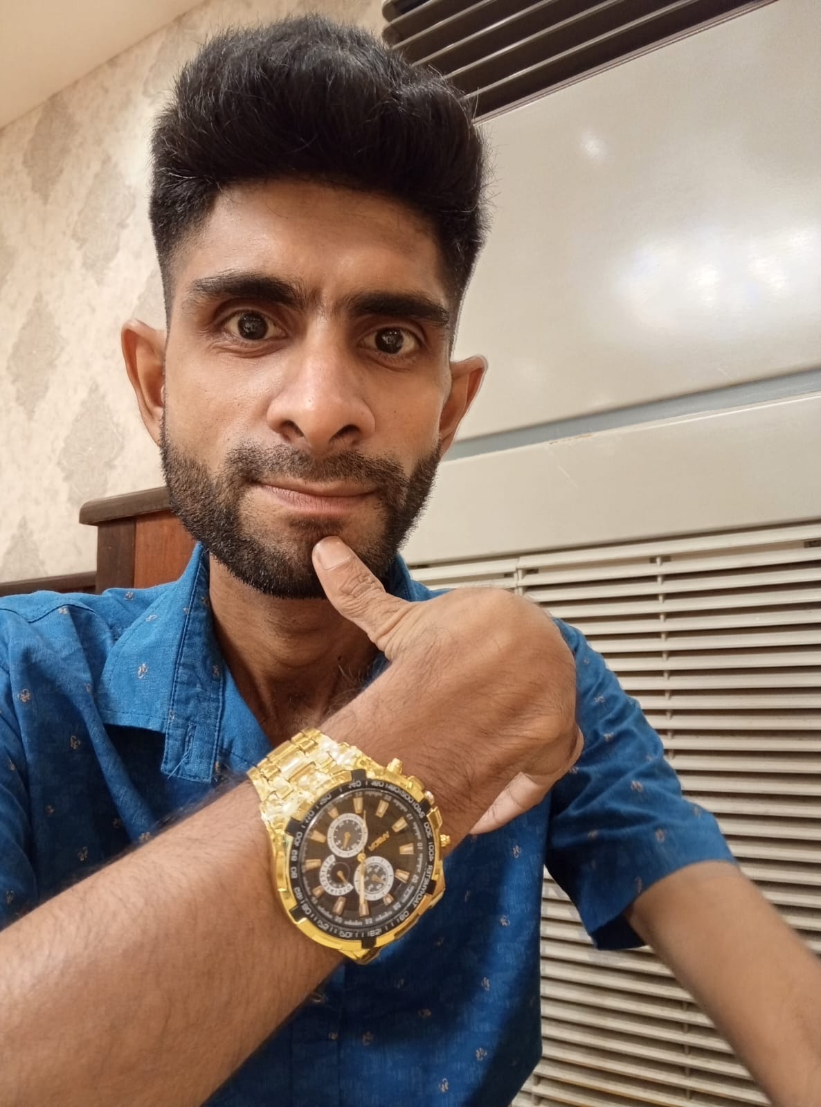 Profile photo of ishan rohana