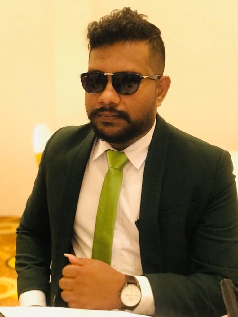 Profile photo of isuru